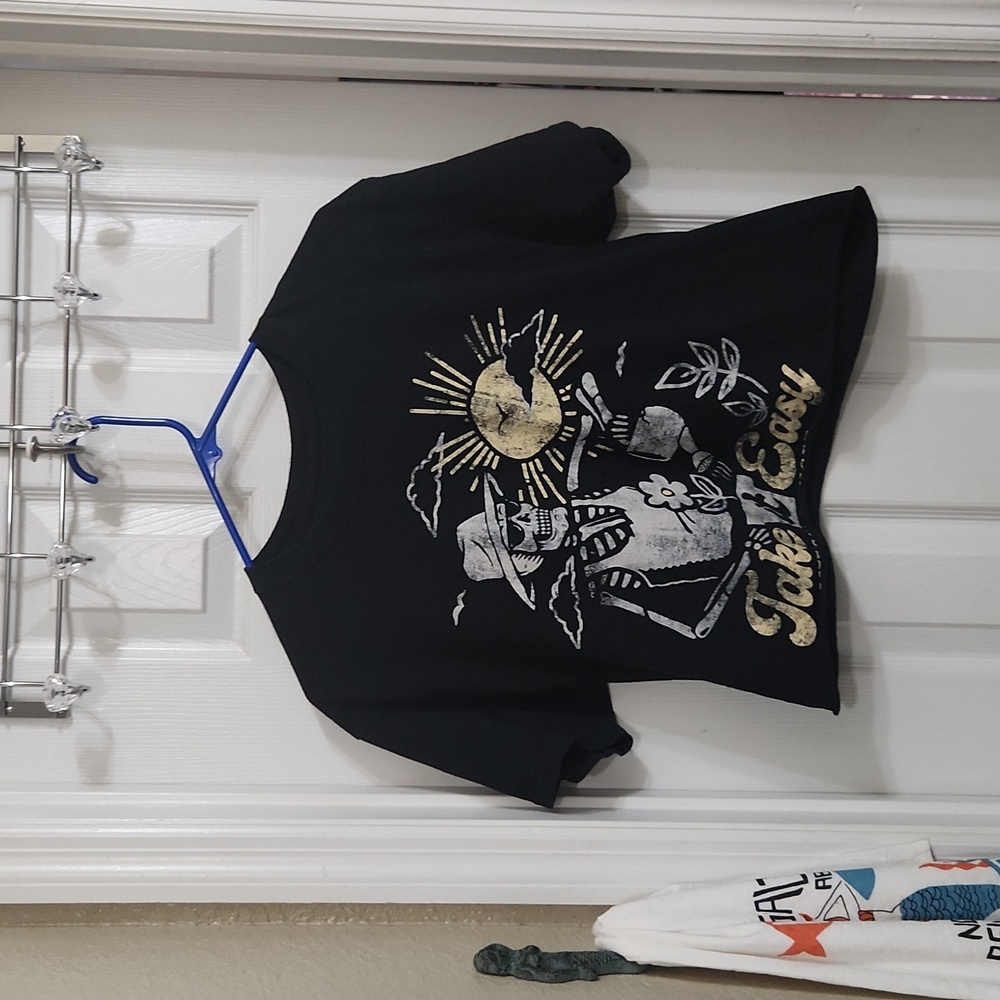 Retro skull tee